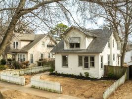 featured image of 518 Lecta Ave