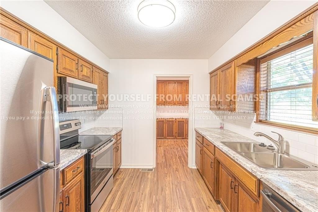 14182 Mhoon Rd - Photo 7 of 16