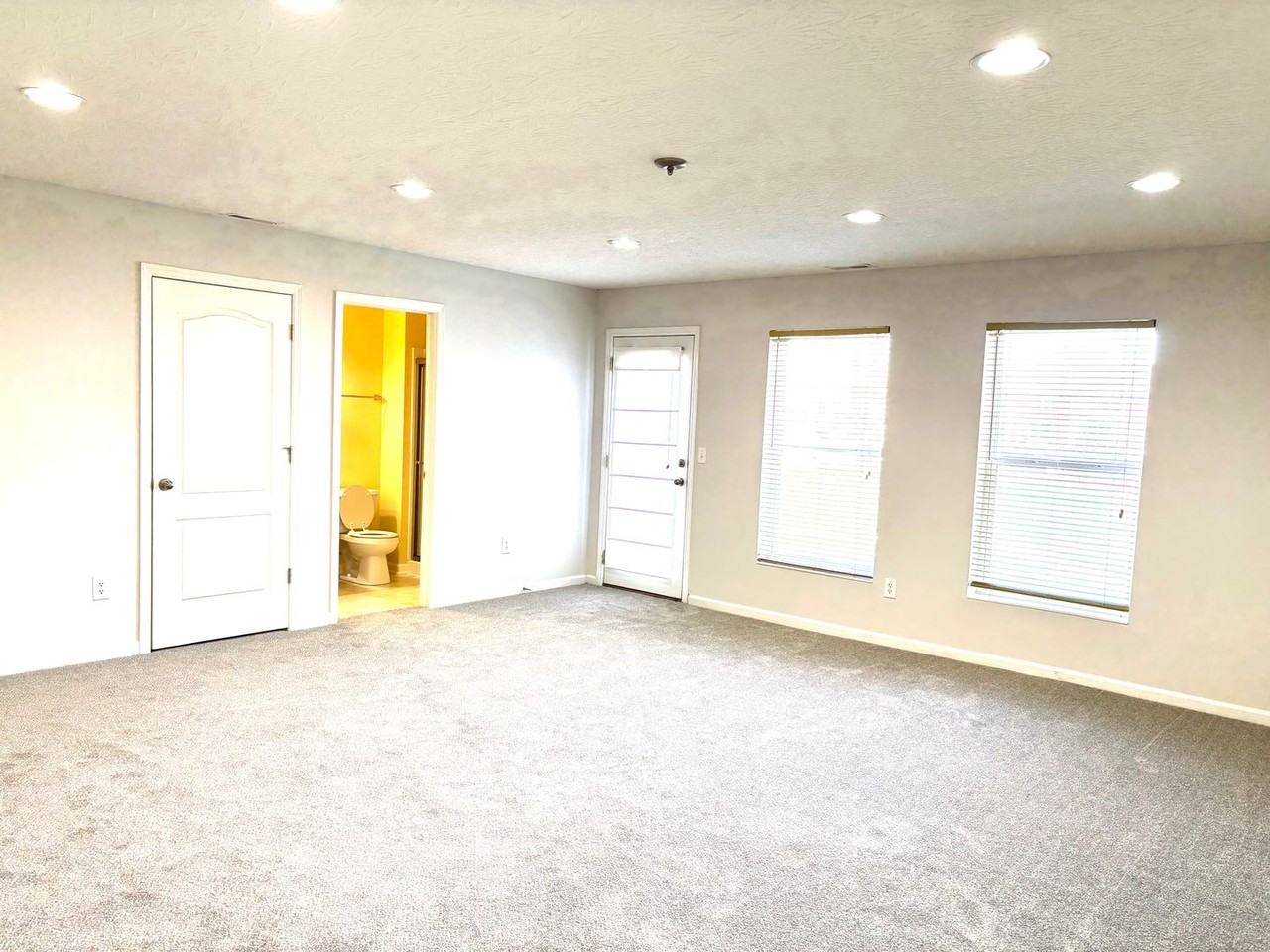 9406 Tahoe Dr - Photo 6 of 30