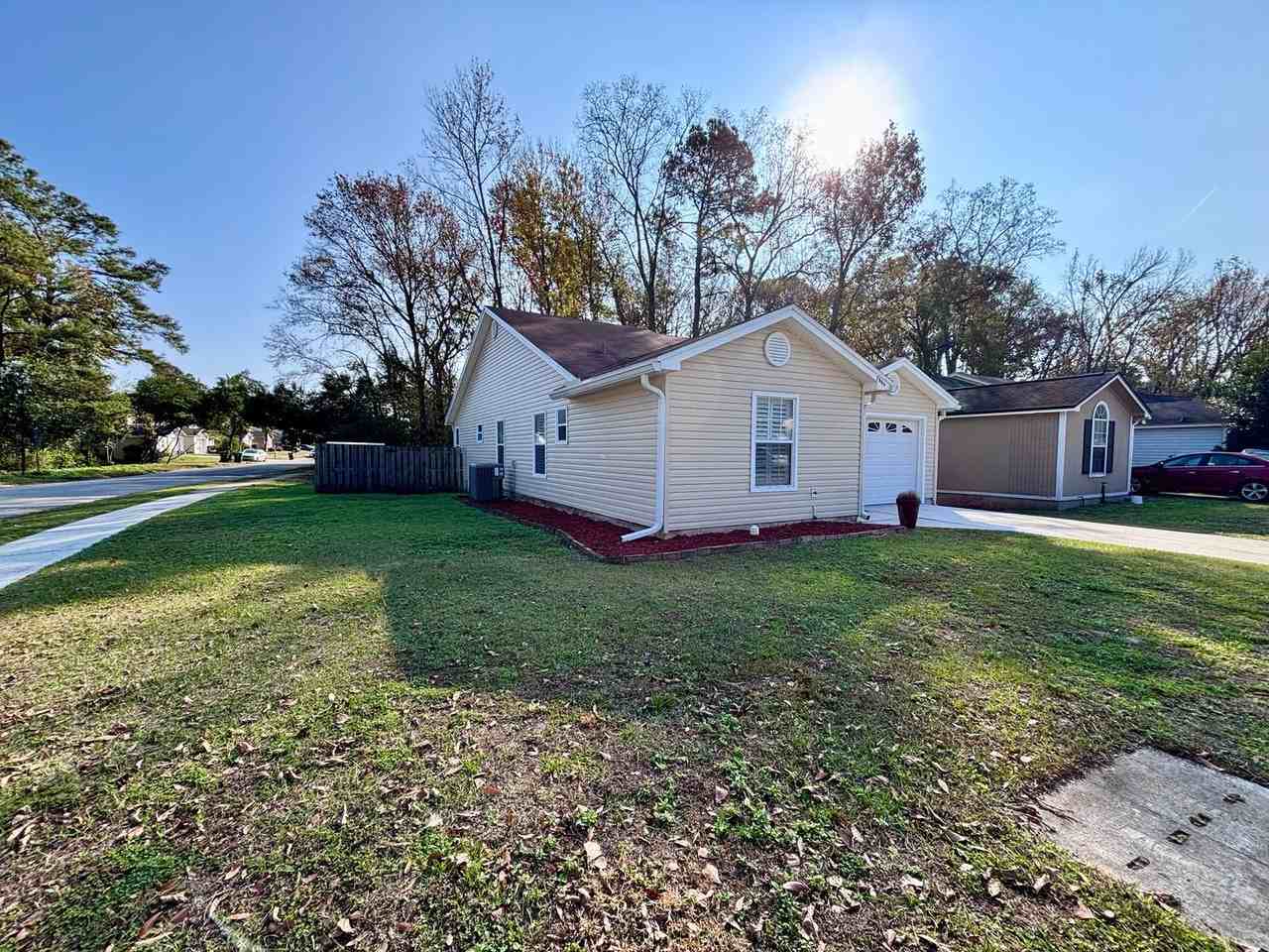 7866 Aquarius Cir S - Photo 3 of 20