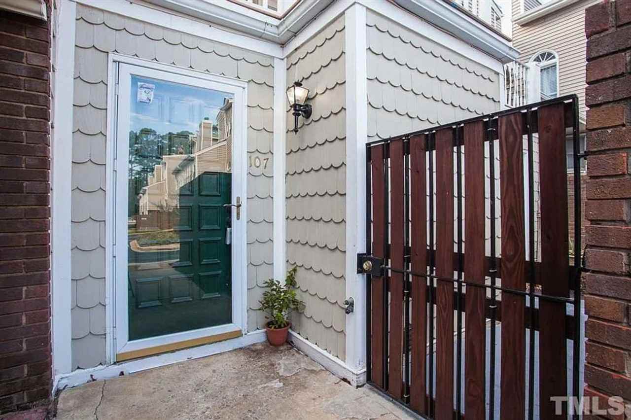 7010 Sandy Forks Rd - Photo 3 of 27