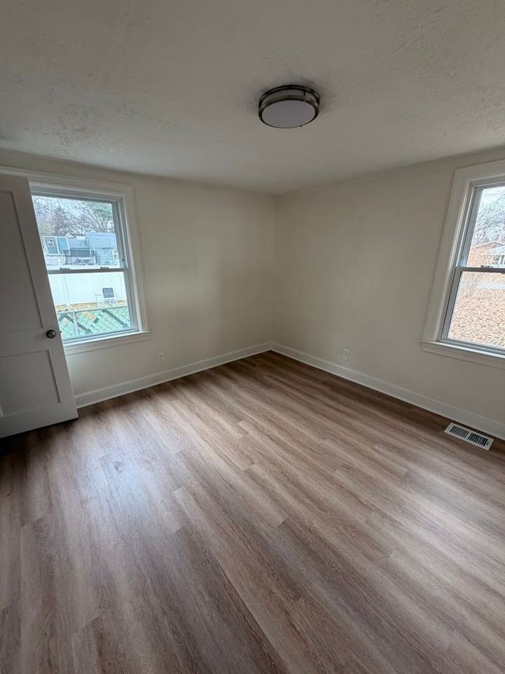 3780 Wheeler Ave - Photo 7 of 13