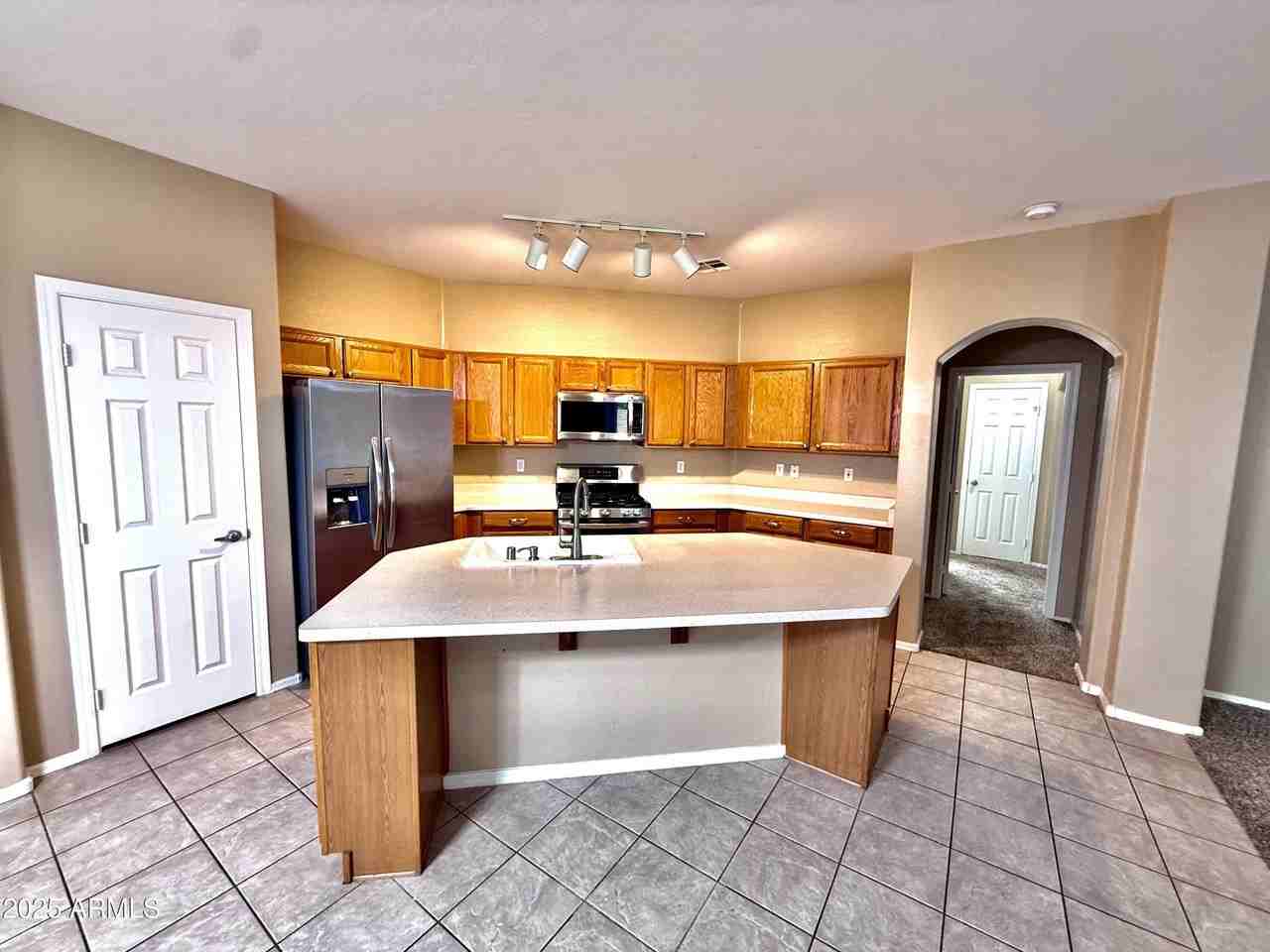 14841 W Desert Hills Dr - Photo 6 of 30