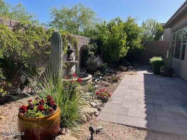 8712 E Eastwood Cir - Photo 4 of 9