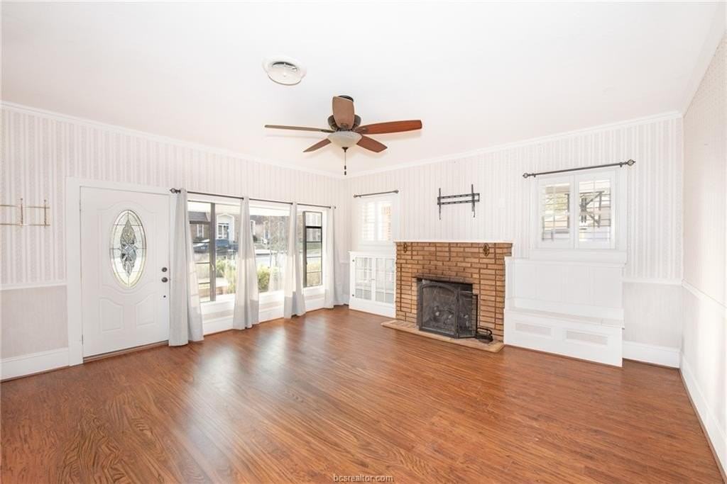 303 S Thomas St - Photo 3 of 14