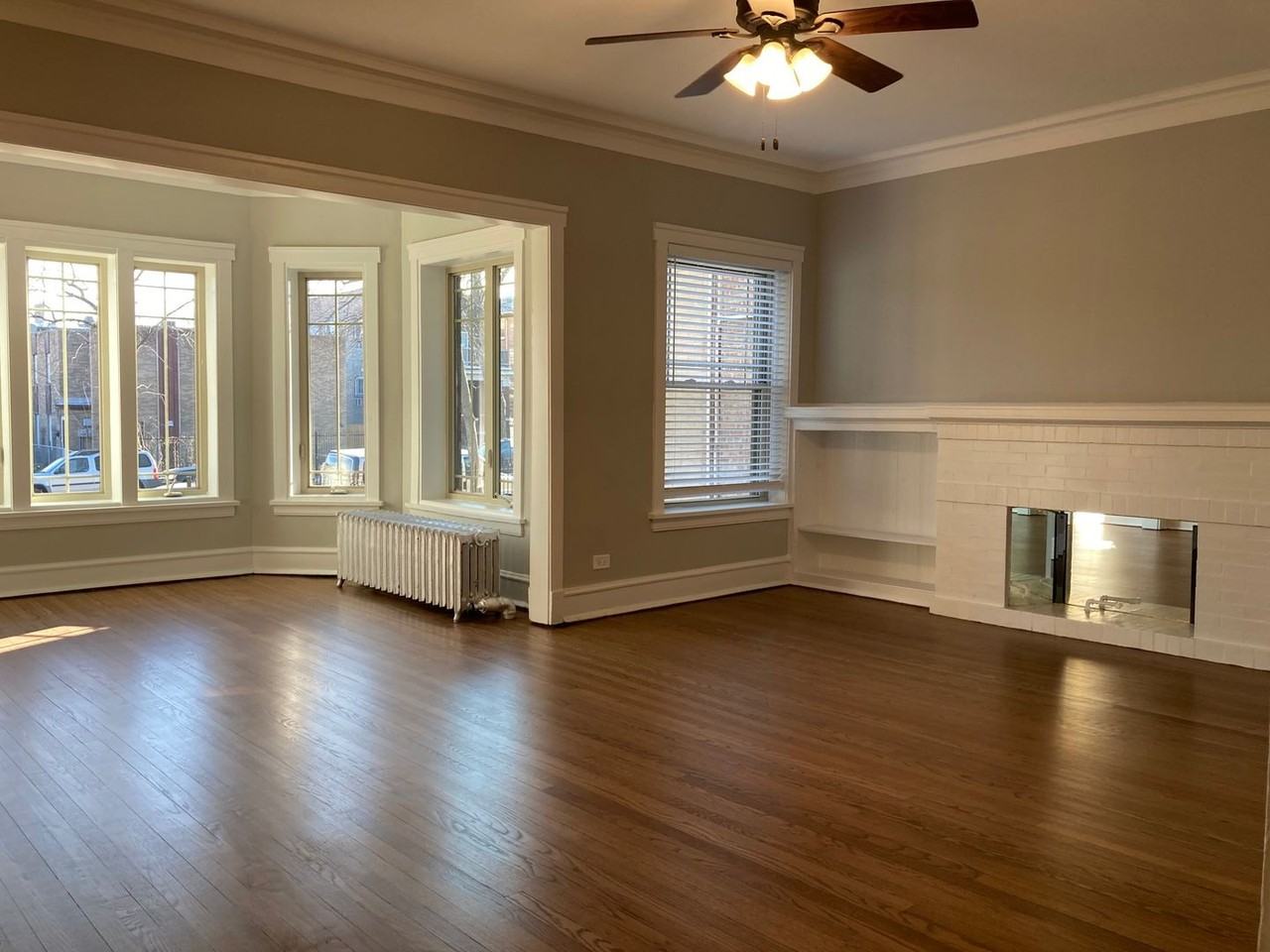 1700 W Touhy Ave #1 - Photo 5 of 13