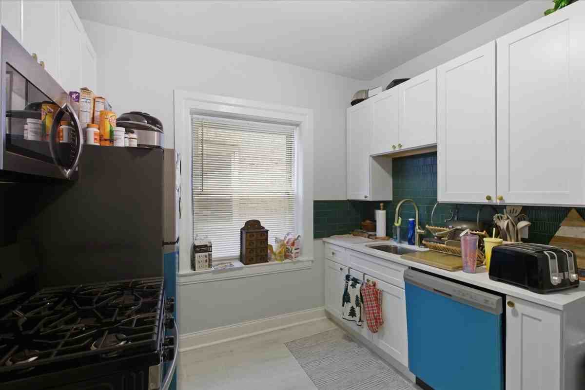 1123 N Christiana Ave #2S - Photo 2 of 11