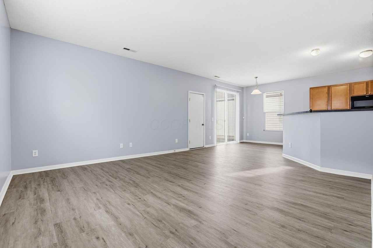 511 Anthem St Unit 32 #32 - Photo 5 of 35