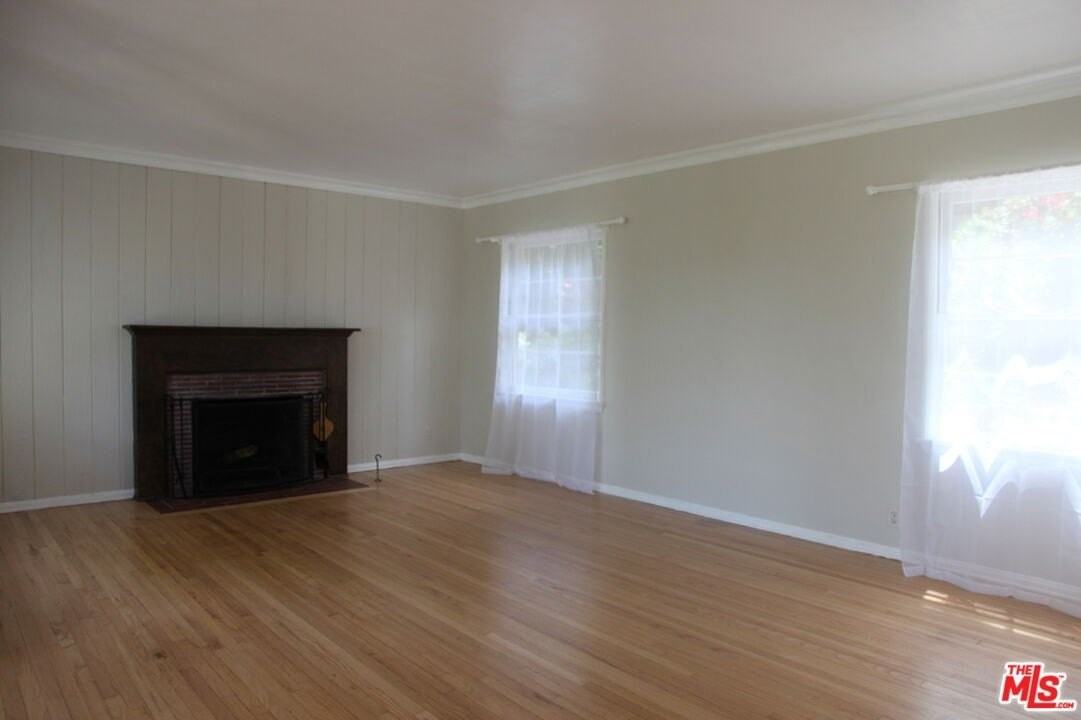 15151 Encanto Dr - Photo 3 of 17