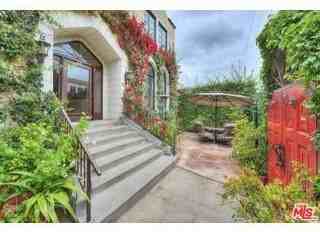 1909 N Commonwealth Ave Apt 102 #102 - Photo 4 of 21