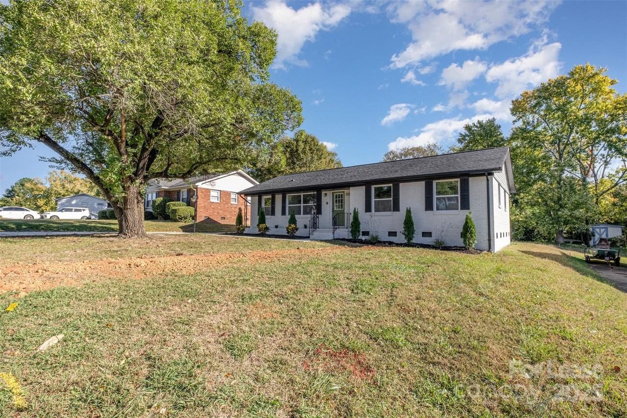 3208 Clearview Dr Unit 8 #8 - Photo 2 of 25