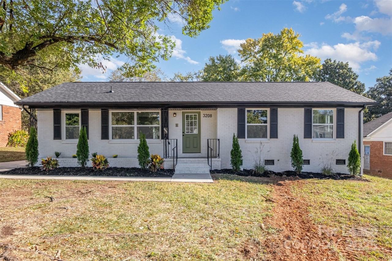 3208 Clearview Dr Unit 8 #8 - Photo 4 of 25