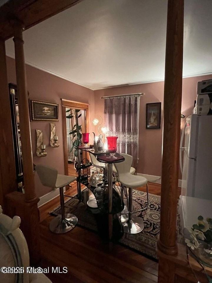 240242 Vrooman Ave 2nd Fl #2ndFL - Photo 6 of 13