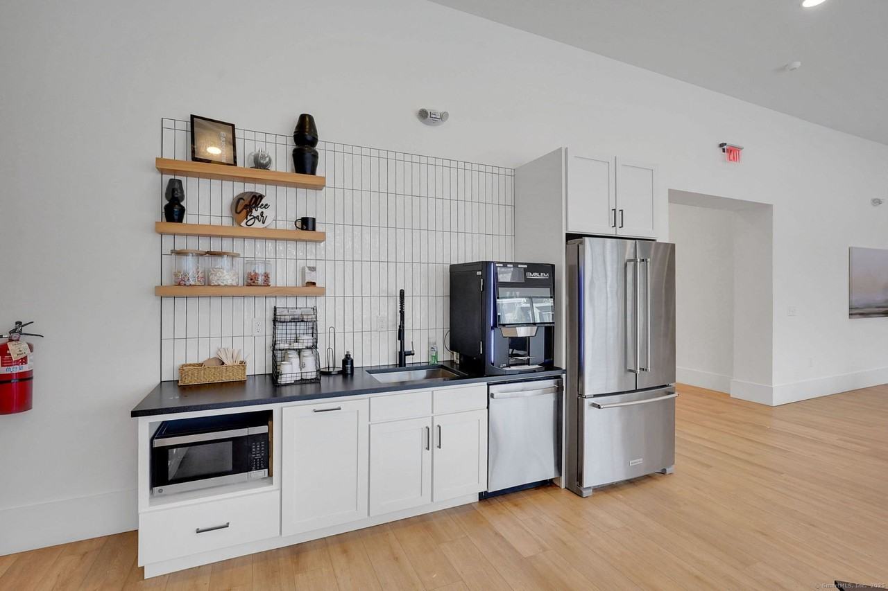 280 Salmon Brook St #4106A - Photo 5 of 34