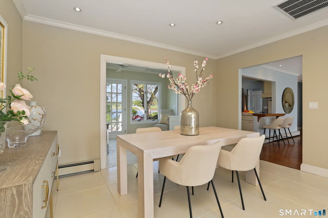 34 Shorehaven Rd - Photo 3 of 40