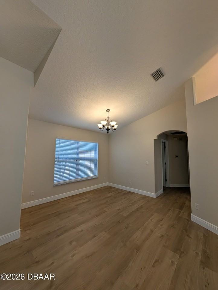 3725 Sunrise Oaks Dr - Photo 4 of 17