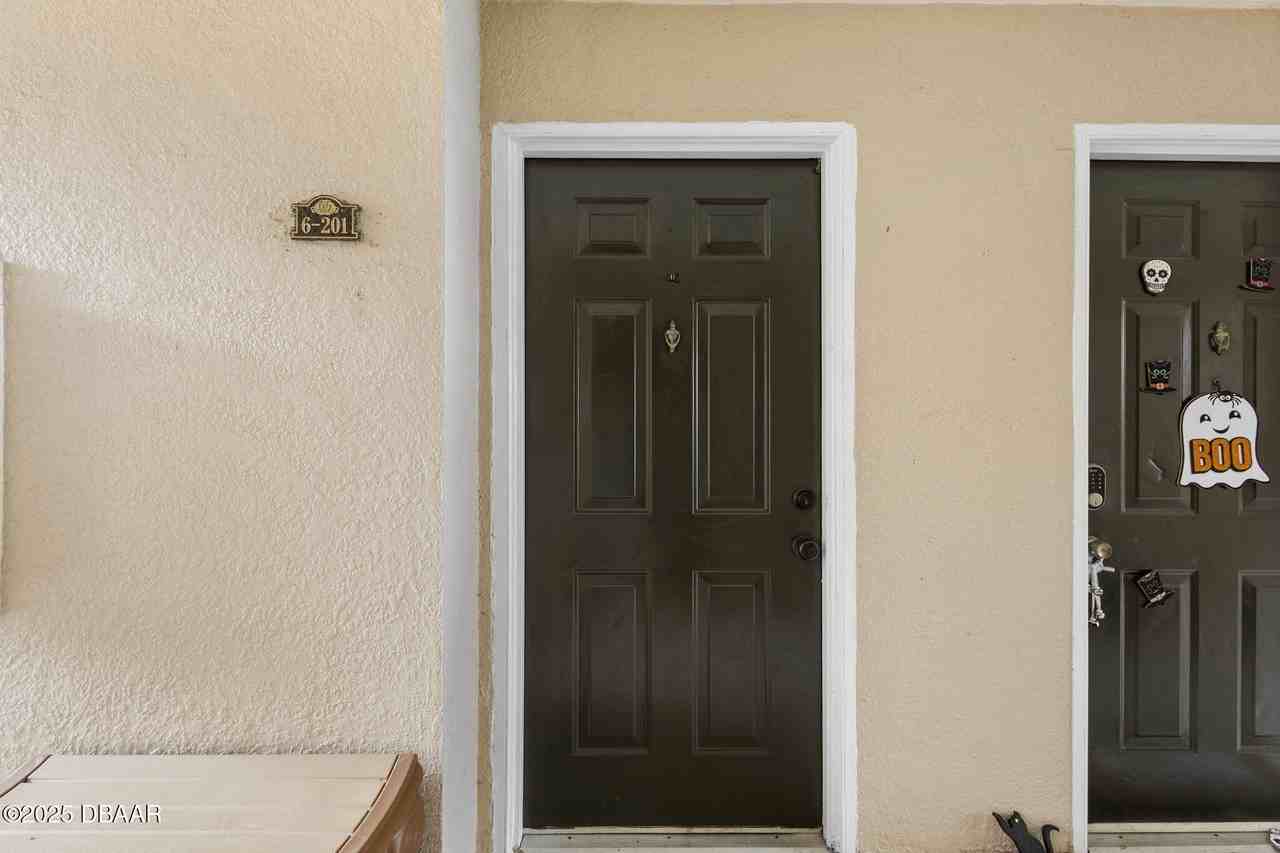 940 Village Trl Unit 6-201 #6-201 - Photo 6 of 44