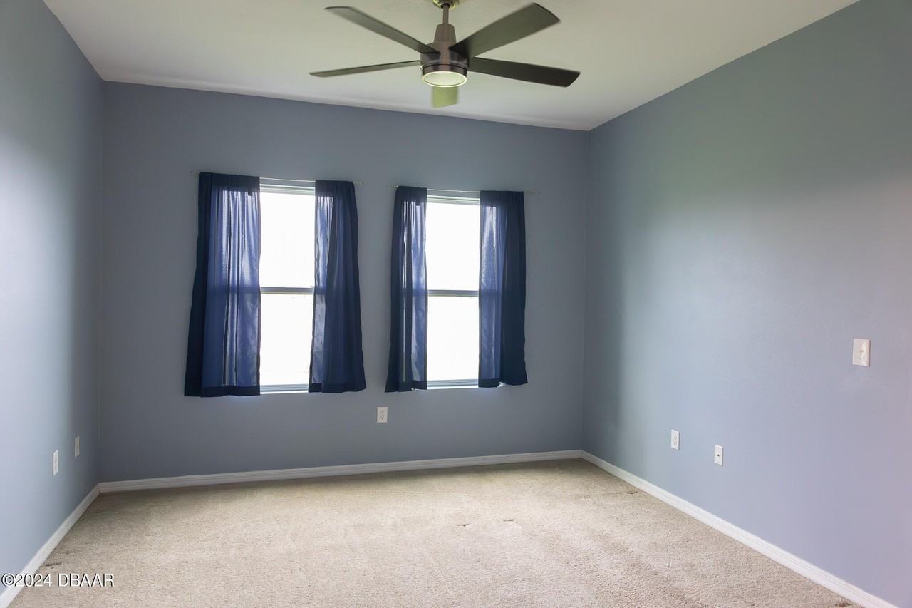 3017 Blue Shores Way - Photo 6 of 22