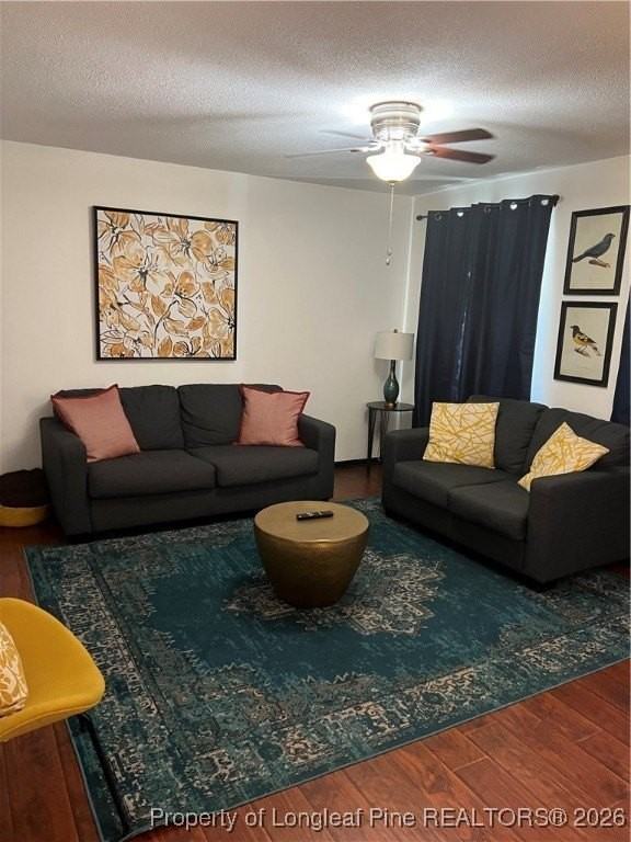 1616 Morehead Ave - Photo 5 of 13