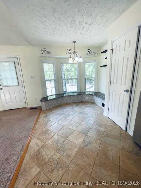 3652 Hastings Dr - Photo 4 of 20