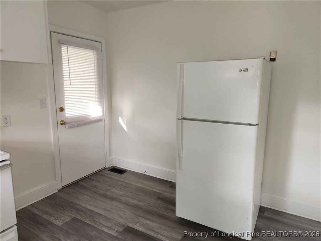 313 Oakridge Ave - Photo 5 of 8