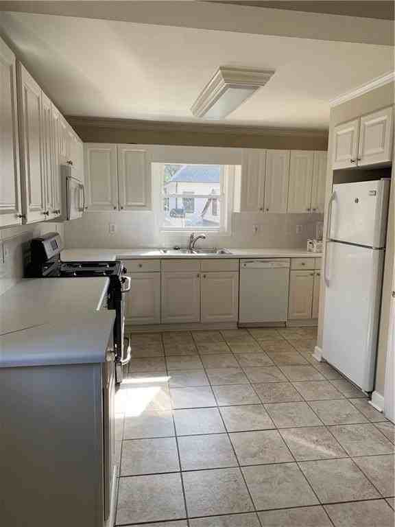 1910 La Dawn Ln Nw - Photo 2 of 10