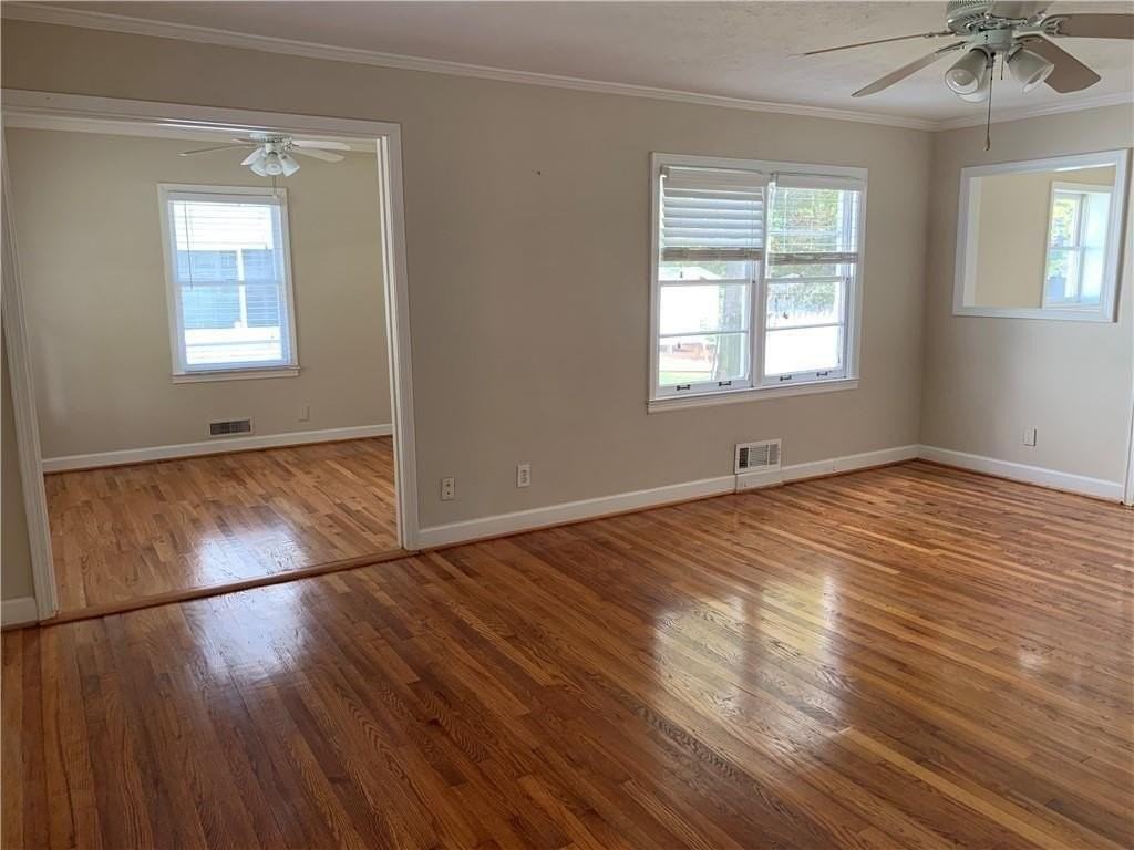 1910 La Dawn Ln Nw - Photo 5 of 10