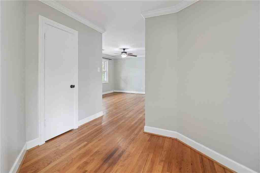 2477 N Decatur Rd Apt B4 #B4 - Photo 7 of 25