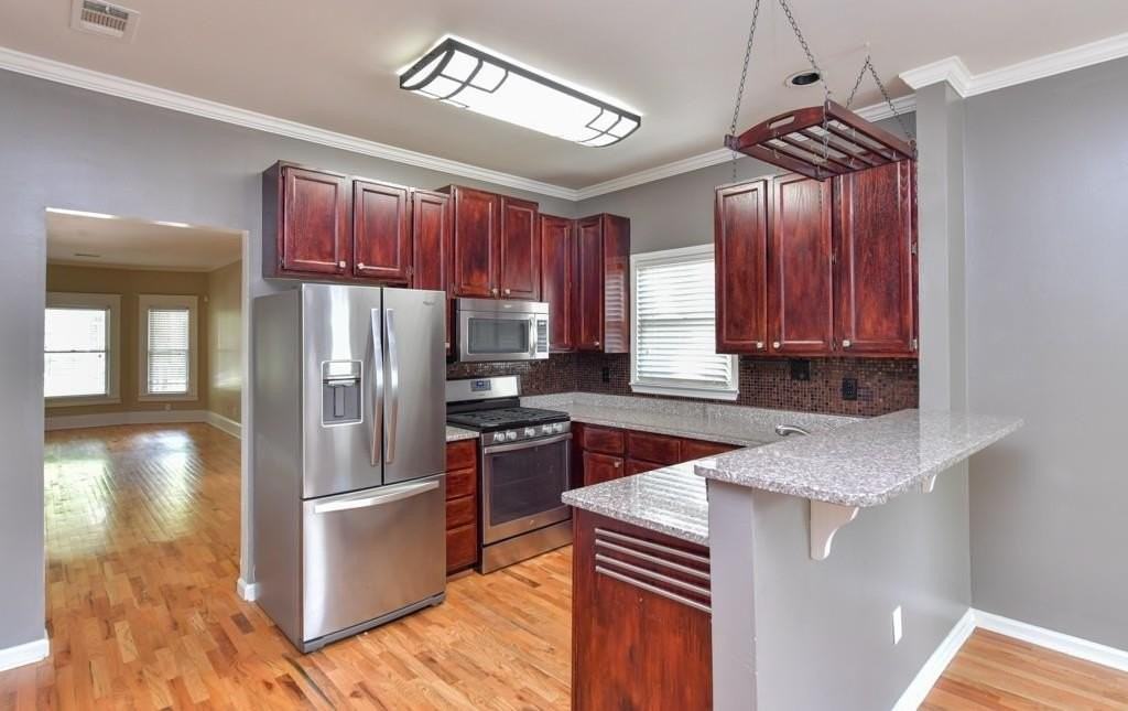 371 Woodward Ave Se - Photo 2 of 28