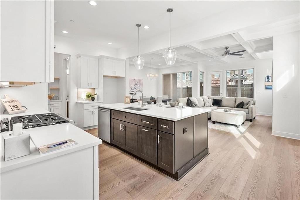 110 Via Roma - Photo 5 of 39