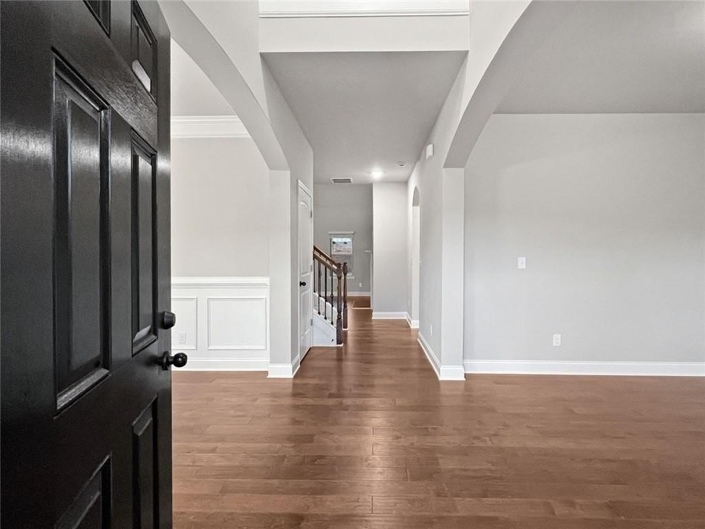 3868 Southfield Ct - Photo 6 of 50