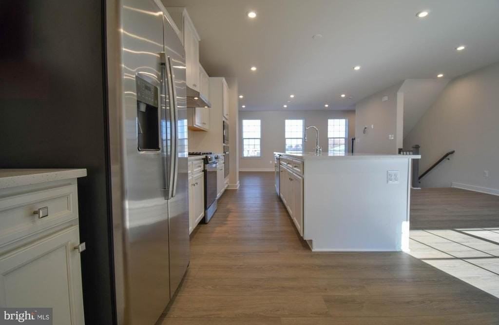 120 Emily Way - Photo 6 of 25