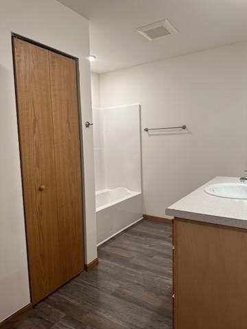 609 609 S. Fond du Lac Ave - 609N ADA #609NADA - Photo 5 of 11