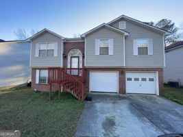 featured image of 5741 Wellborn Oaks Ct