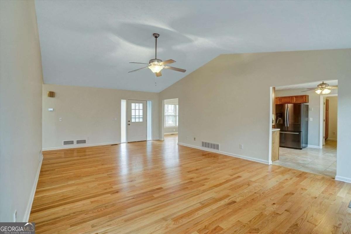 4846 Olde Mill Dr - Photo 7 of 32