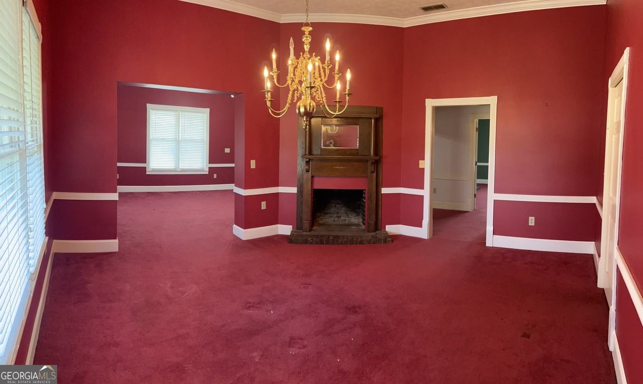 9495 Fayetteville Rd - Photo 3 of 16