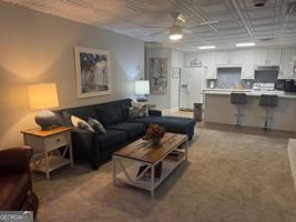 featured image of 2091 Emerald Dr