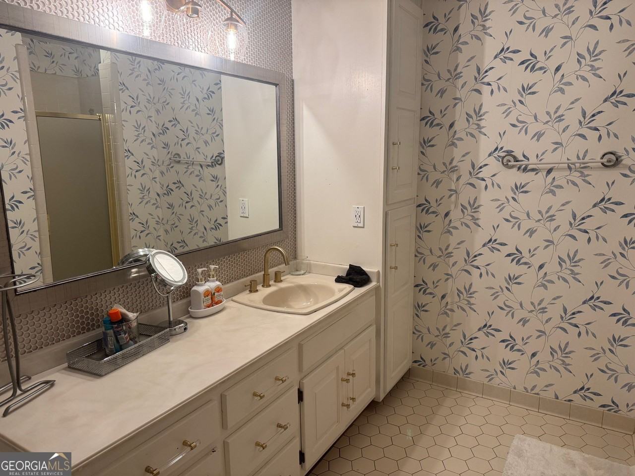 2091 Emerald Dr - Photo 5 of 12