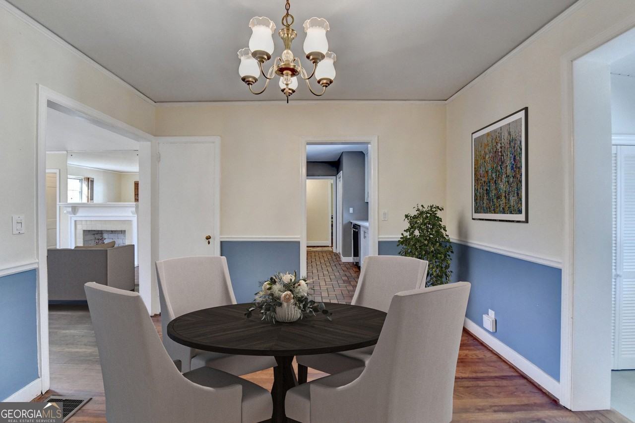 1926 N Decatur Rd Ne - Photo 5 of 15