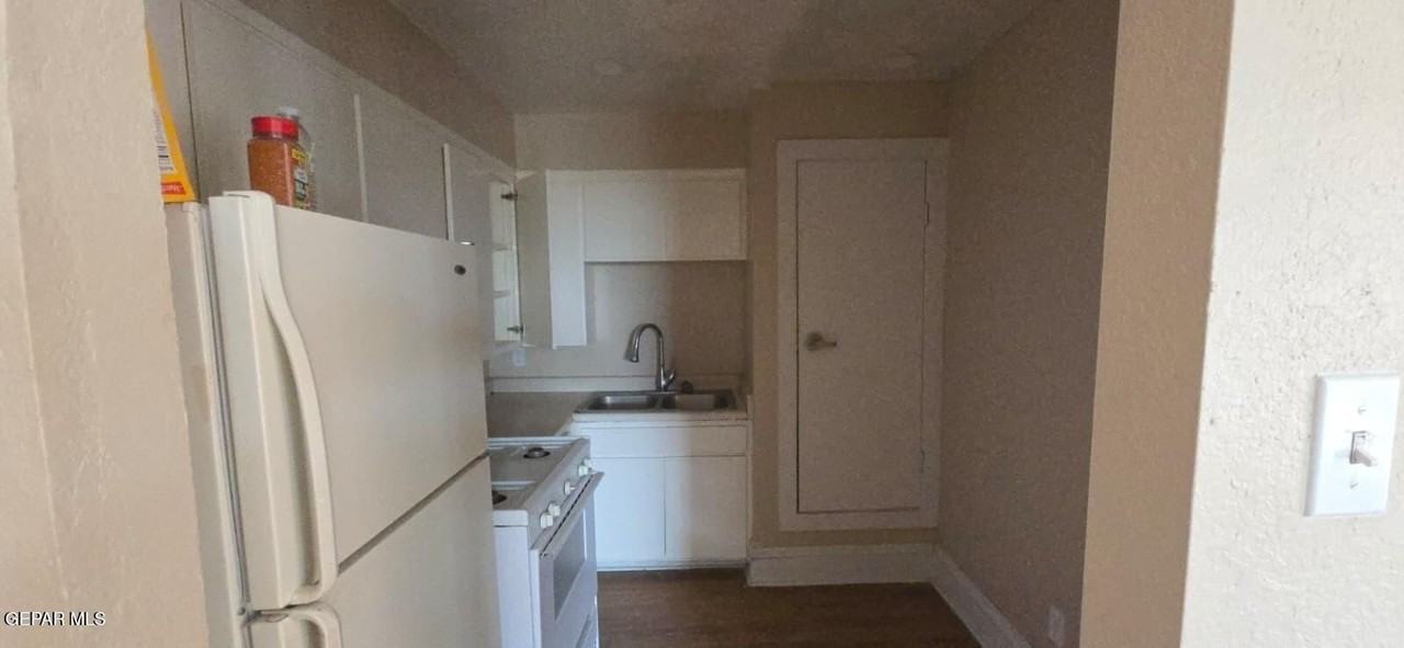 515 W Missouri Ave Apt 3 #3 - Photo 7 of 7