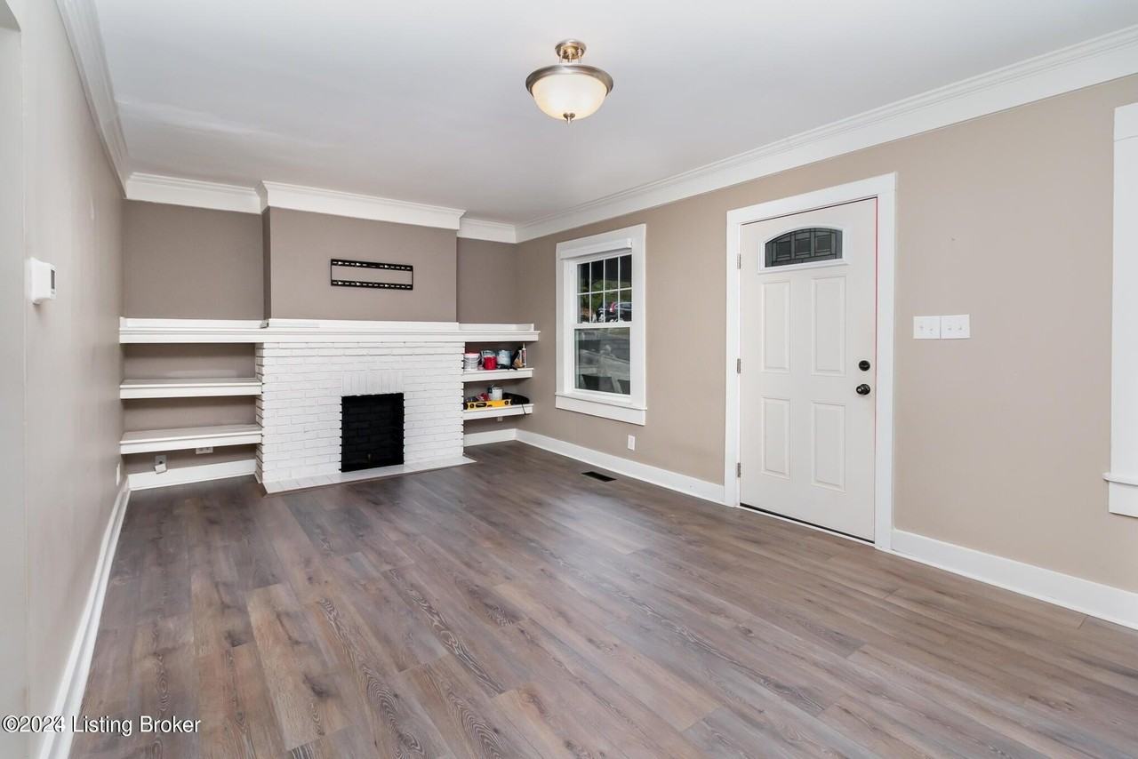 248 Kennedy Ave Unit A #A - Photo 7 of 28