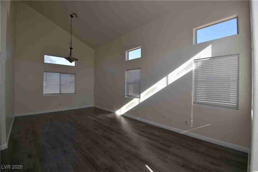 518 Wing Gull Ct - Photo 4 of 29