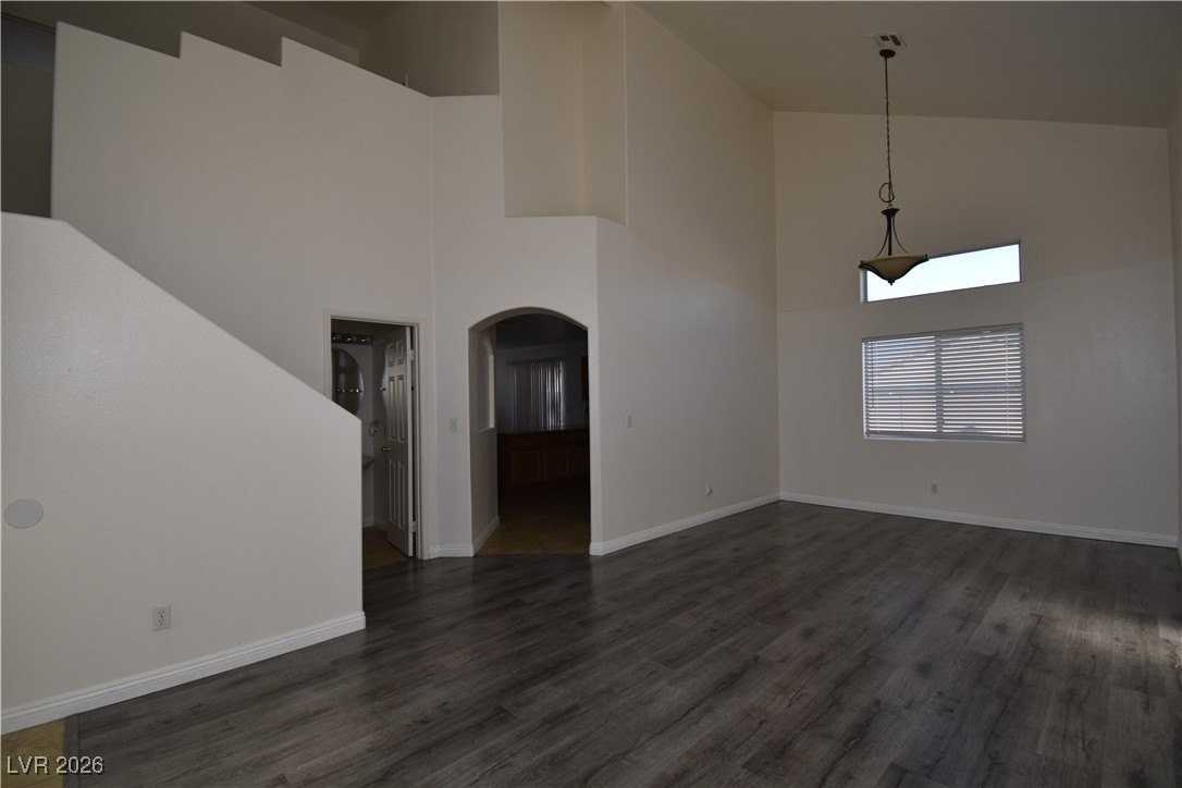 518 Wing Gull Ct - Photo 5 of 29