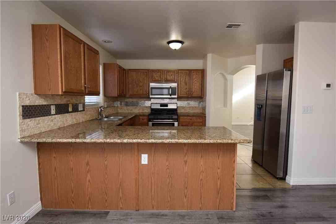 518 Wing Gull Ct - Photo 7 of 29