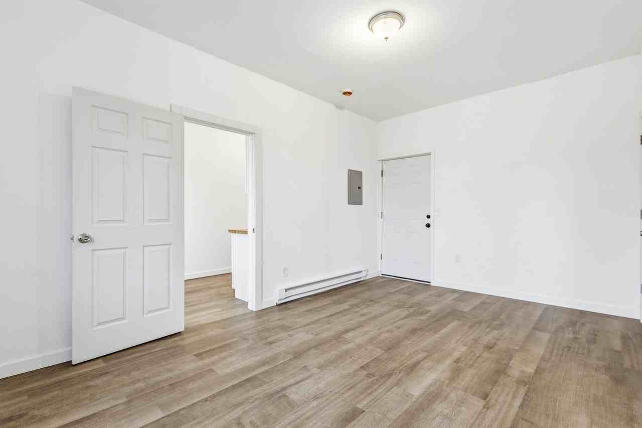 3295 Rochester St Unit 3 #3 - Photo 5 of 10