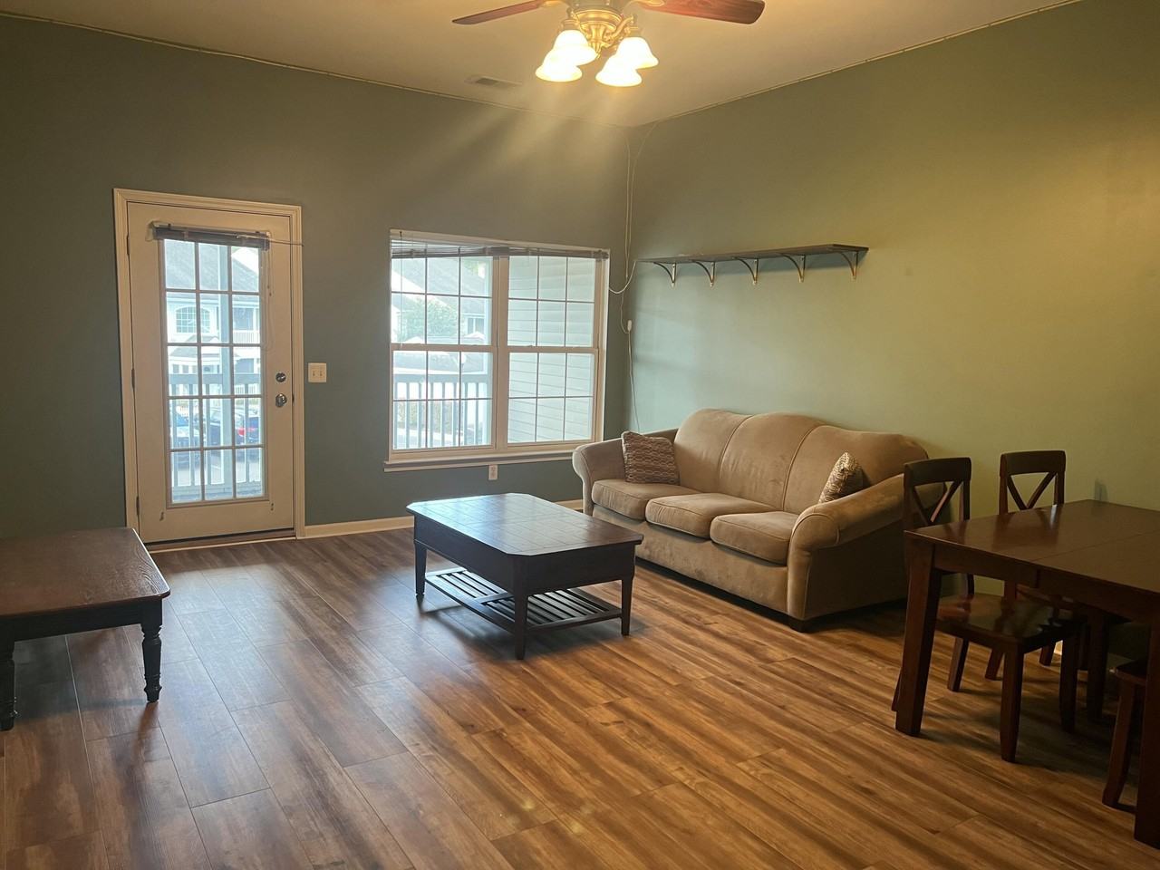 2782 S Knightsbridge Cir - Photo 2 of 10