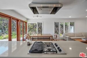 featured image of 2529 Pesquera Dr