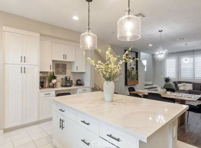 2111 Copper Walk - Photo 4 of 8