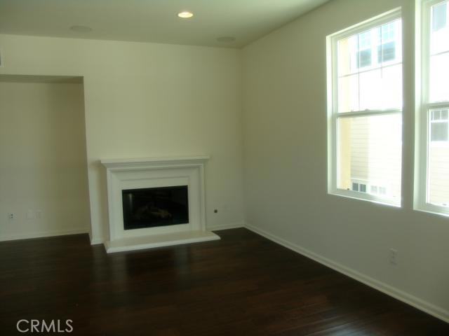 1800 Oak St #512 - Photo 6 of 8