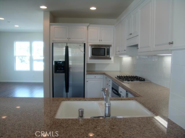 1800 Oak St #512 - Photo 7 of 8